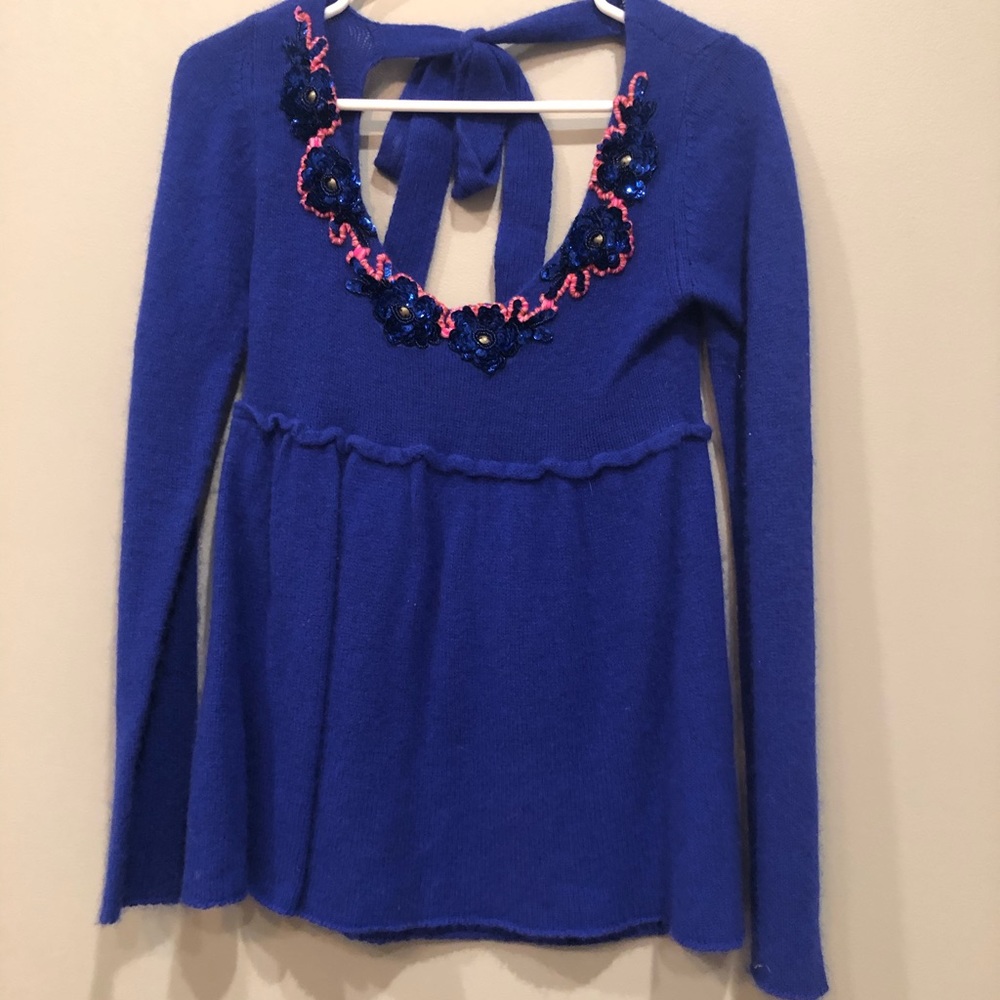 ☀️5 items 4 $20☀️EUC FREE PEOPLE BEADED BLOUSE
